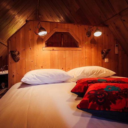 Les Volca'Lodges De Tournebise Saint-Pierre-le-Chastel Экстерьер фото