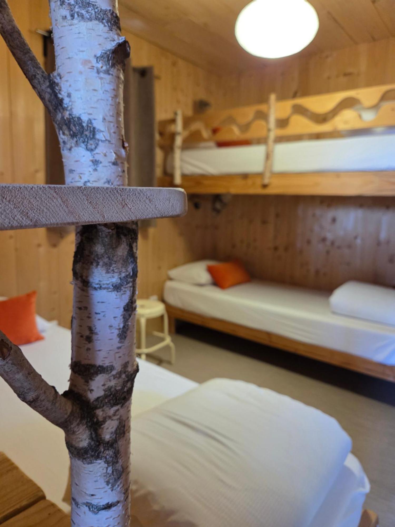 Les Volca'Lodges De Tournebise Saint-Pierre-le-Chastel Экстерьер фото